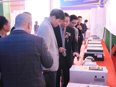 和平電氣中國電器之都新產(chǎn)品新技術(shù)交易會展風采